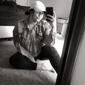 Meet your Posher, Ciana